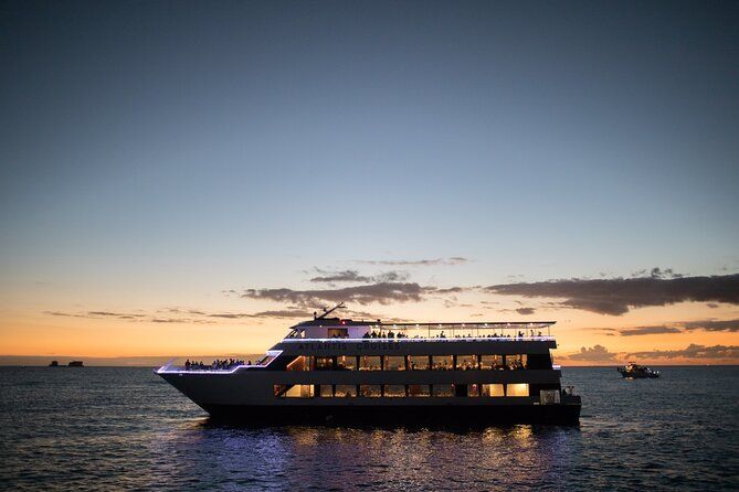 Waikiki Fireworks Cocktail Cruise - Cancellation and Confirmation