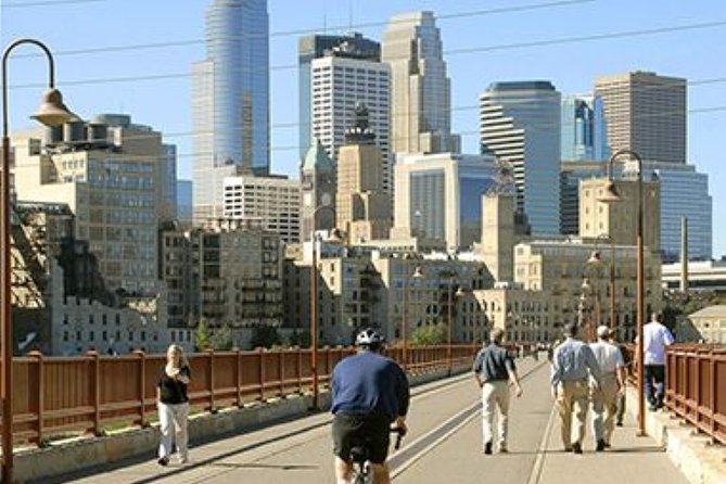 Walking Minneapolis Mississippi River, Falls & Historic Mills Private Tour(2hrs) - Tour Experience