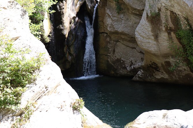 Waterfalls and Wine Flows - Bogova Waterfall and Alpeta Winery Winetasting Tour - Capturing Breathtaking Waterfall Vistas