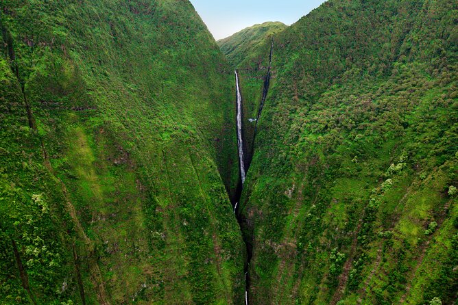 Waterfalls of West Maui and Molokai Helicopter Tour - Safety Regulations and Guidelines