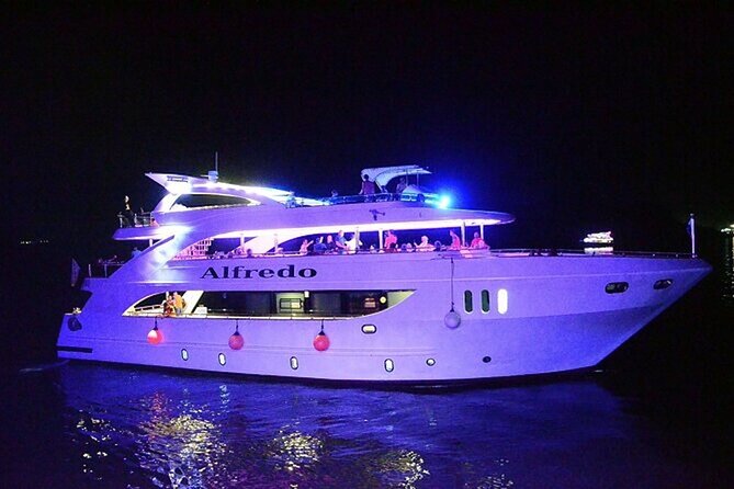 Yacht Cruise With Dinner & Oriental Show - Meeting and Pickup Details