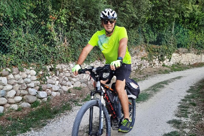 4-Hour Guided E-bike Tour of the Two Wineries in Bardolino - Good To Know