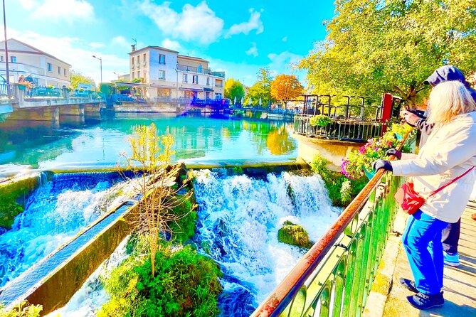 1/2 Day in Gordes, Fontaine-De-Vaucluse, L'isle Sur Sorgue - Picnic Lunch Details