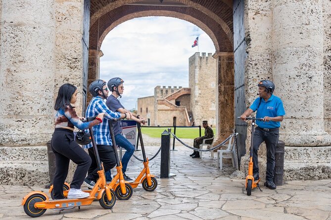 1-Hour Colonial Historical Segway Tour in Santo Domingo - Segway Safety and Experience