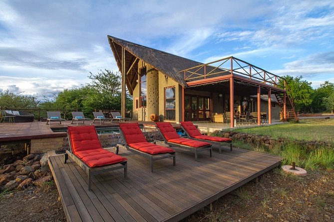 2 Day 4 Star Pilanesberg Safari - Free Time at Sun City Resort