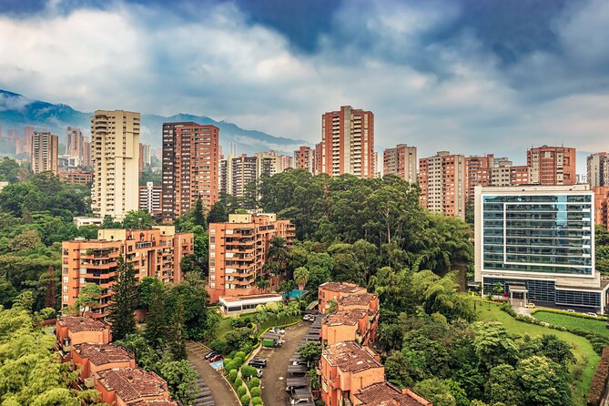 3-Hour Private Guided Tour in Medellin - Customizable Experience