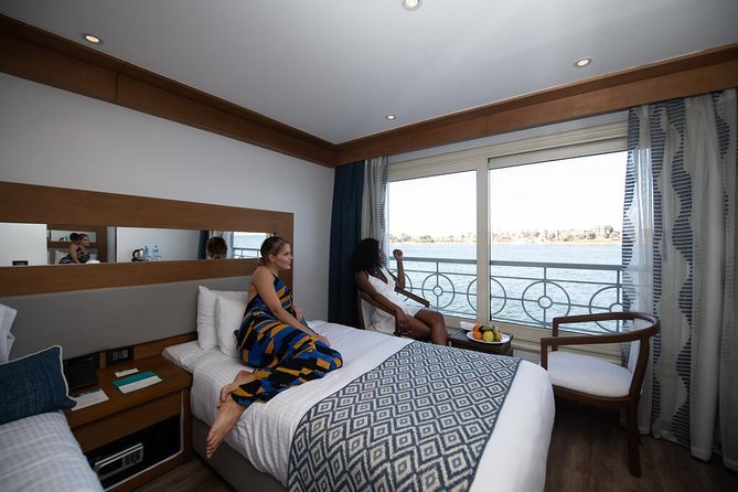 4 Days Nile Cruise From Aswan to Luxor - Meals and Dining Options