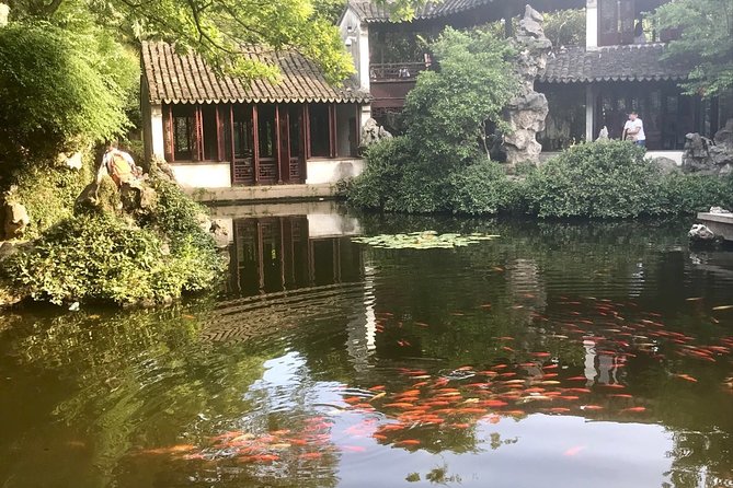 4-Hour Tongli Water Town Private Tour From Suzhou With Boat Ride - Food and Drink Options