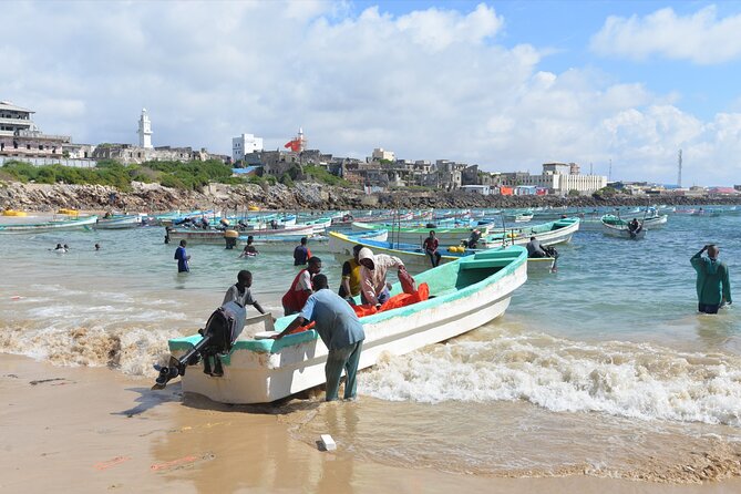 5-Day Mogadishu-Hargeisa Tour(the Africa's Oldest Cave Paintings) - Meals Included