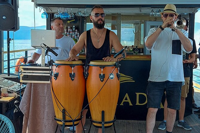 5-Hour Adventure Cruise in Ohrid - Schedule and Capacity
