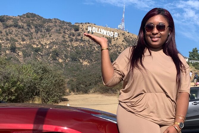 50 Minute Private Ferrari Driving Tour to the Hollywood Sign - Group Capacity