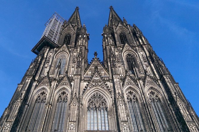 7-Day Taste of Central Europe From Paris: Germany, Netherlands, Belgium, Luxembourg and France - Accessibility and Language