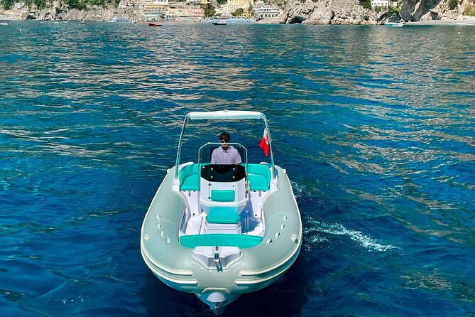 90-minute Private Boat Tour of the Amalfi Coast - Stunning Amalfi Coast Scenery