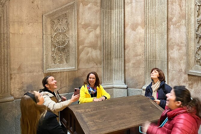 A Historical Treasure With Palácio Da Bolsa & Cruise - Accessibility and Participation