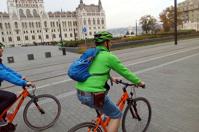Adventure Bicycle Sightseeing Tour: Downtown - Budapest Hills - Sightseeing Highlights