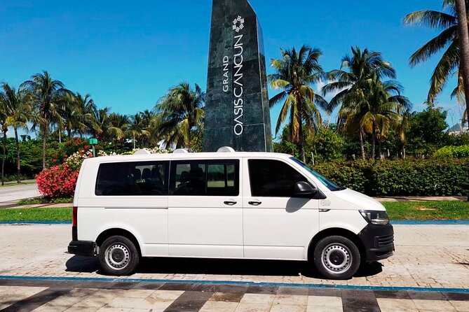 Airport Shuttle to Cancun and Hotel Zone - Booking and Reservations