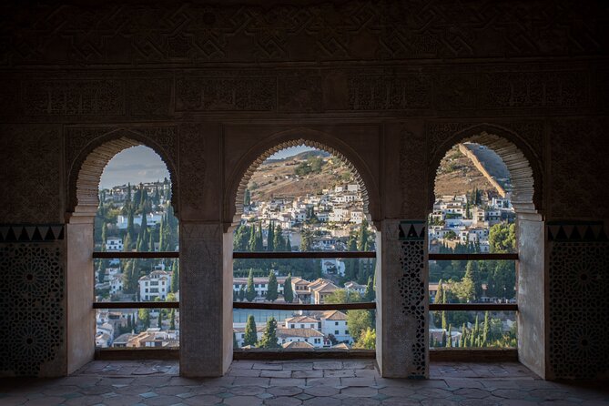 Alhambra Day or Night Private Tour - Booking and Cancellation Policy