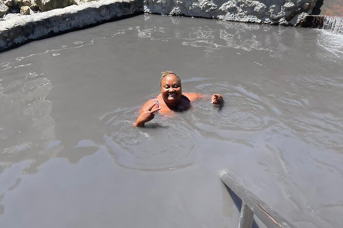All Inclusive Tour Sulfur Mud Bath, Waterfall,Beach & Lunch Break - Customer Feedback