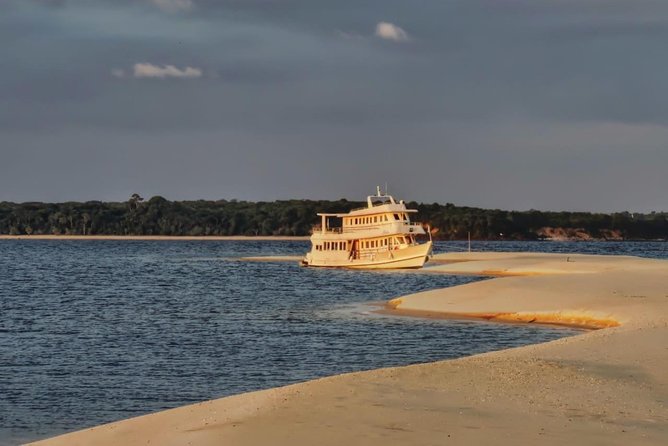 Amazon Arapiuns River Aruã Waterfall Tour - Meet Traditional Beekeepers and Fishermen