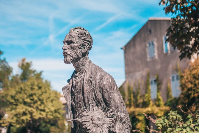 Arles, Les Baux and Saint-Remy Villages Full Day Trip From Aix - Traveler Requirements