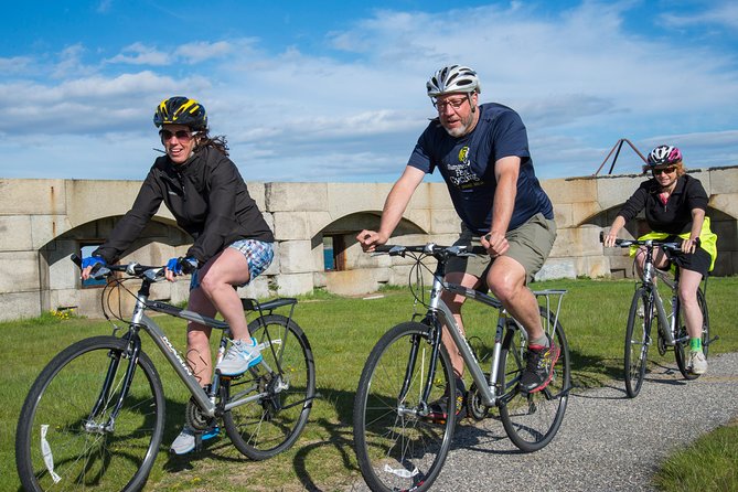 Around The Peninsula Bike Tour - Exploring Portlands Peninsula