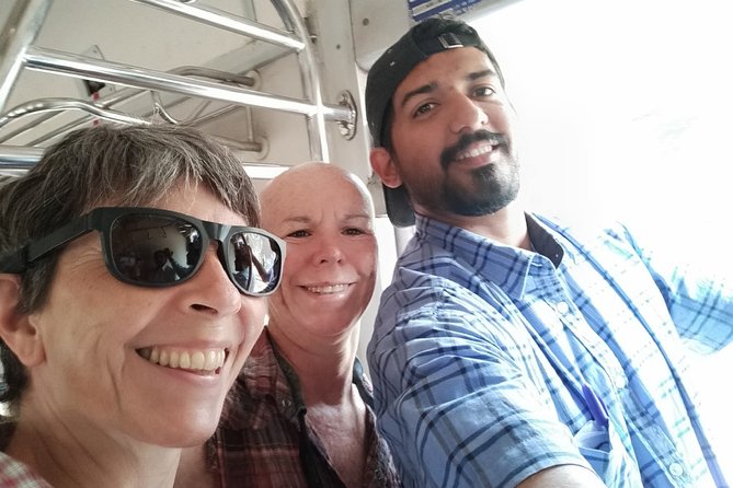 Asia Largest Dharavi Slum Guided Tour - Important Travel Considerations