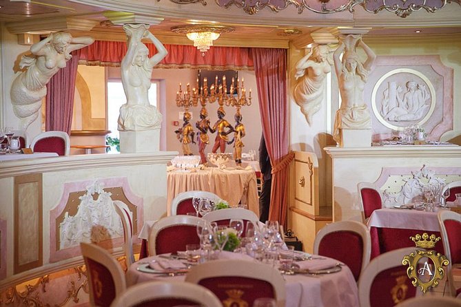 Avanspettacolo: Cabaret Dinner Show in Venice - Performance and Entertainment