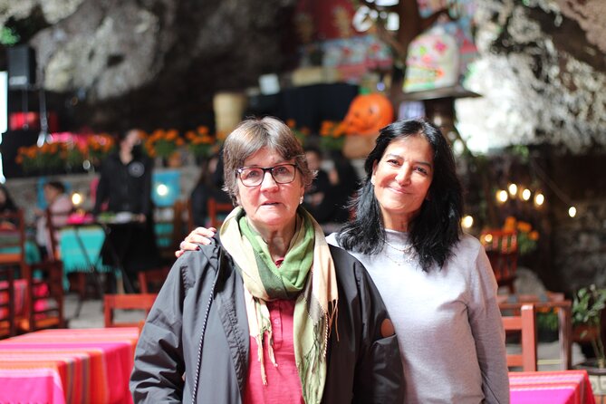 Balloon Flight + Breakfast in Cave + Pyramids + Pick up Cdmx. - Delightful Breakfast in the Cave