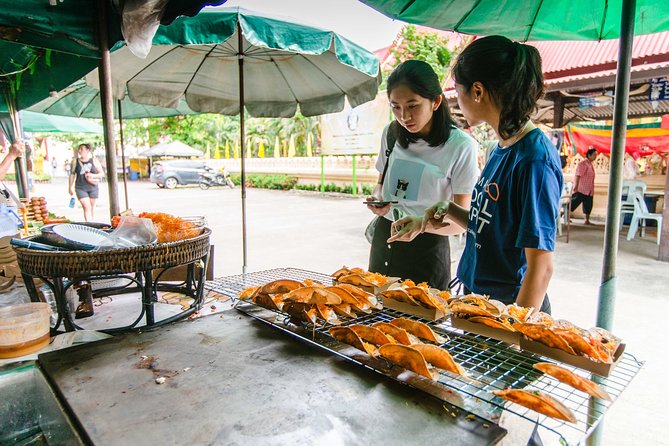 Bangkok Floating Market & Boat Ride to an Orchid Farm - Health and Safety Considerations