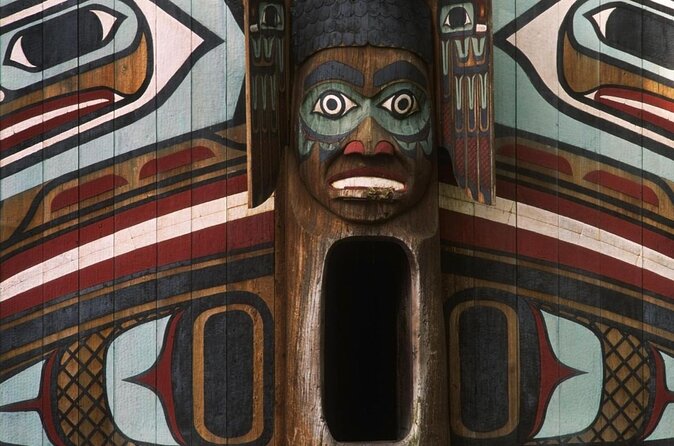 Beautiful Totem Bight State Park and Rainforest Walking Tour - Discovering Rainforest Flora and Fauna
