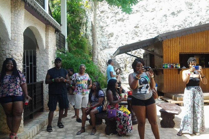 Bob Marley Nine Mile Excursion From Falmouth - Usain Bolts High School