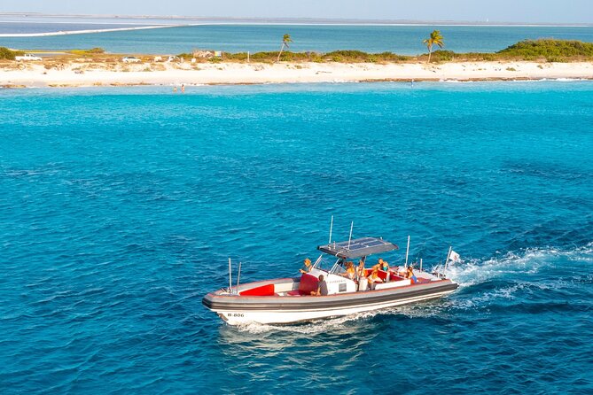 Bonaires Most Luxurious Private Boat Cruise - Alcoholic Beverages on Board