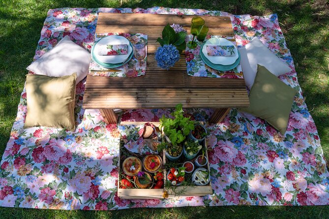 Botanical Picnic in a Historical Garden in the Heart of Sorrento - Indulge in the Olympic-Sized Pool