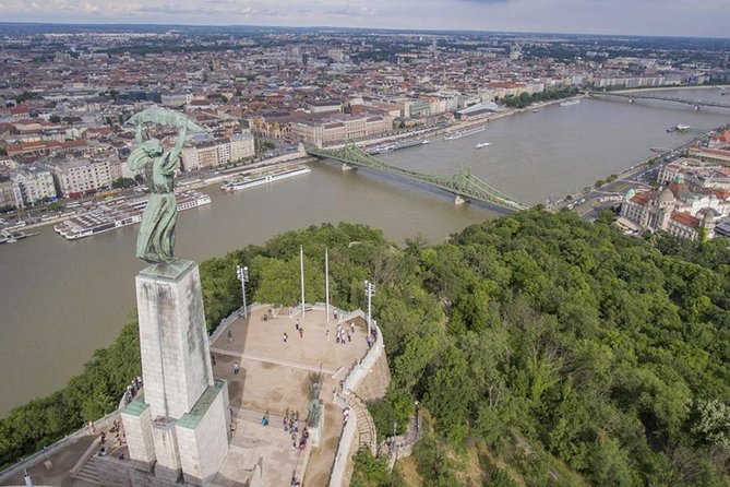 Budapest Best View Points / Easy Access - Liberty Statue and Danube