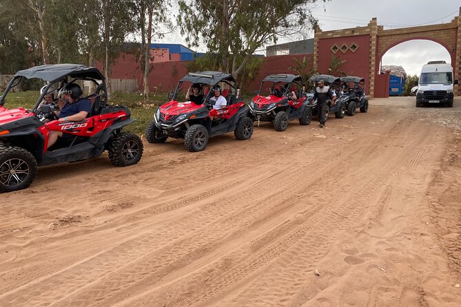 Buggy Cfmoto 1000 in Agadir - Inclusions and Safety Equipment