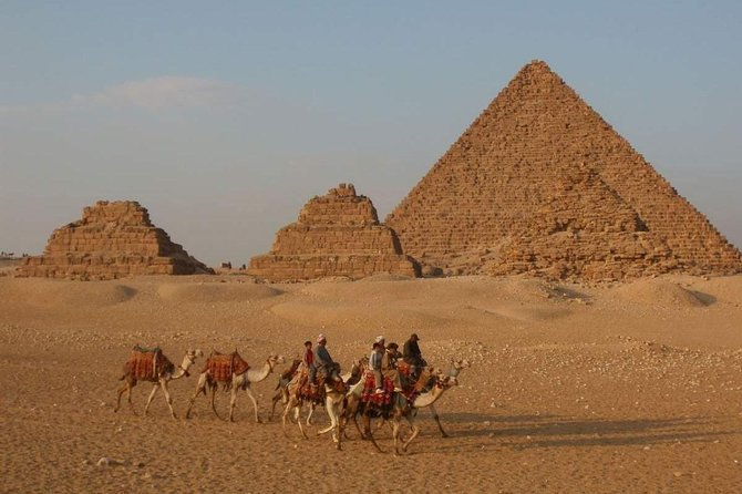 Cairo Private Day Tour From Hurghada by Private Car - Exploring the Giza Pyramids
