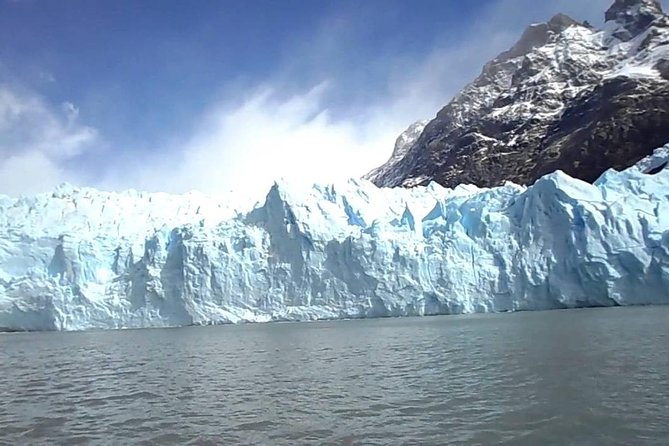 CALAFATE Navigation South Perito Moreno and Trekking Through the Valley - Medical and Physical Fitness Requirements
