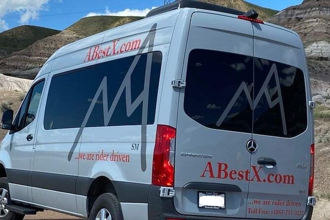 Calgary YYC Airport to Lake Louise – Private Shuttle (Round Trip) - Accessibility Information