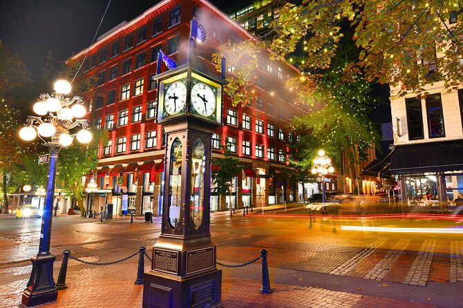 Canada Place, Queen Elizabeth 1-day City Tour in Vancouver - Exploring Chinatown and Gas Town