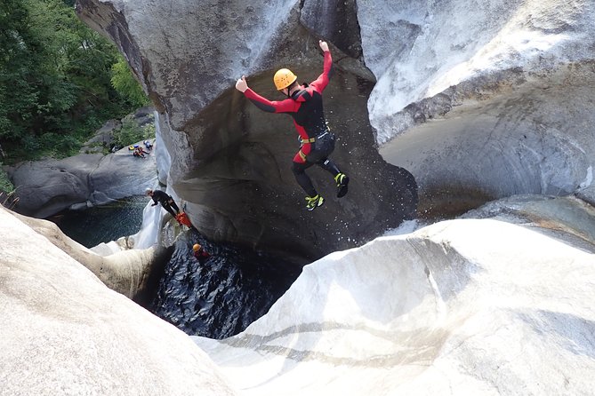 Canyoning Advanced Day Trip - Suitability