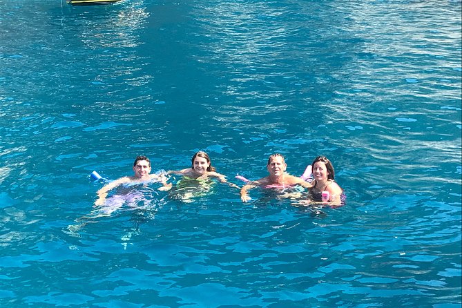 Capri Island & Blue Grotto Small Group Boat Tour From Positano - Common Complaints and Issues