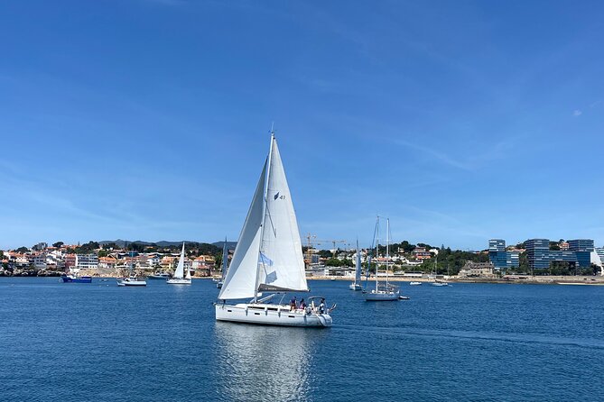 Cascais Romantic Private 2h Cruise With Sparkling Wine - Relax With Captains Attention