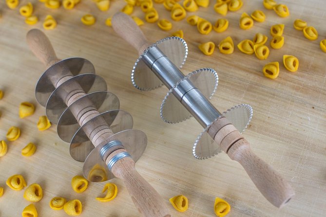 Cesarine: Small Group Pasta-Making Class in Como - Meeting Point and Transportation