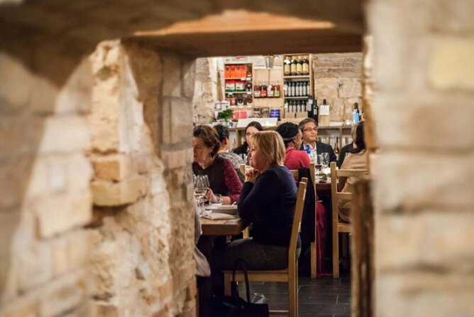 Chef's Table – Wine Cellar Dinner Party in Budapest - Ease of Transportation and Location