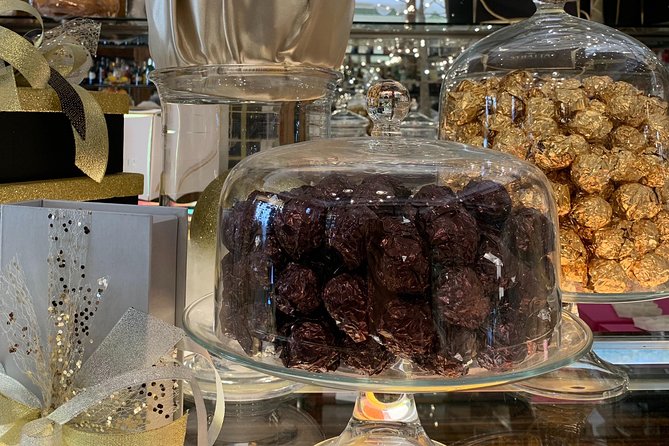 CioccolaTOur: A Sweet Review Experience - Weather-Resilient Chocolate Adventure