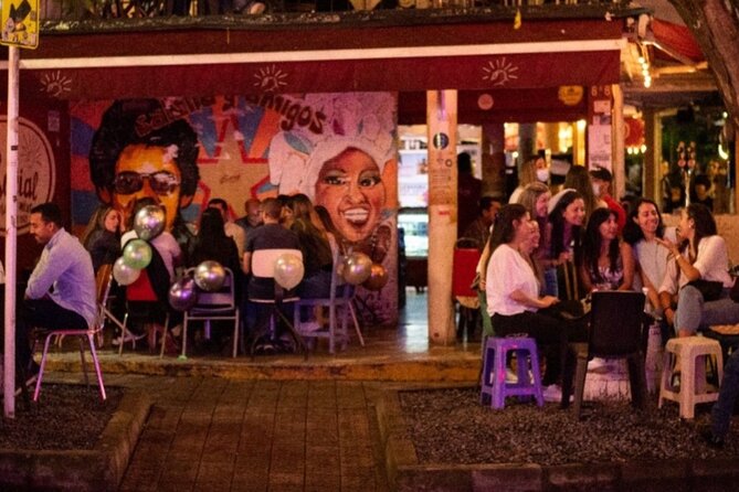 Comuna 13 Night Time Tour Medellin - Booking Options