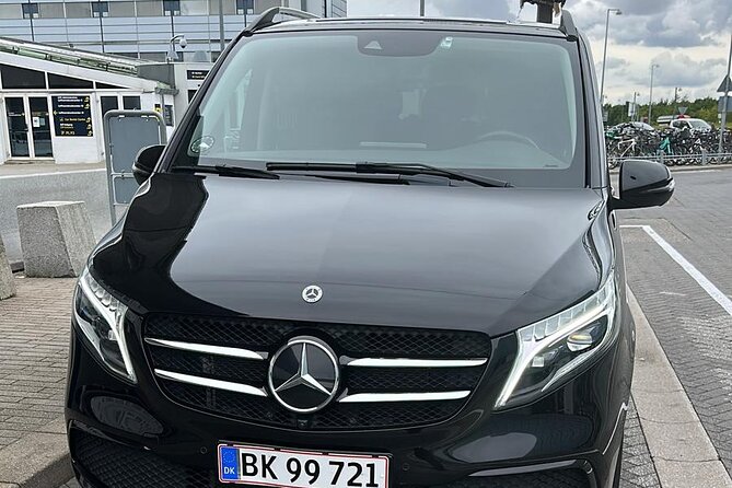 Copenhagen Airport Transfer Service | English Speaking Driver - Reliable Transportation