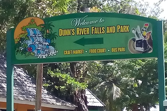 Couples Resorts Airport Transfers Montego Bay MBJ (Private Roundtrip) - Private Tour Experience