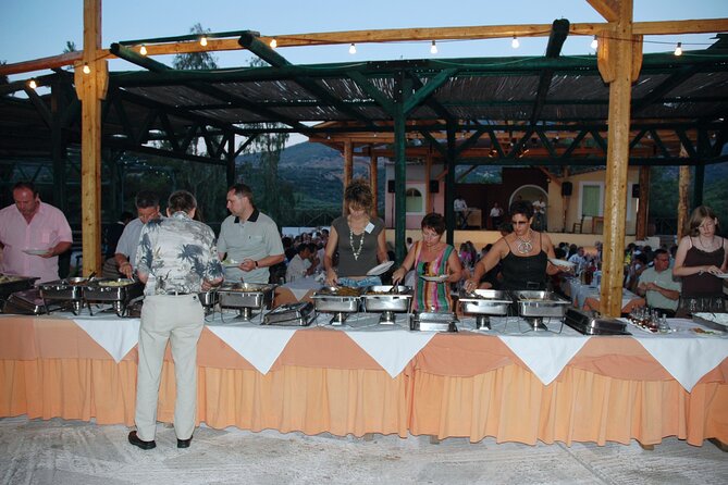 Cretan Folklore Night With Buffet Review - Venue Organization and Guidance