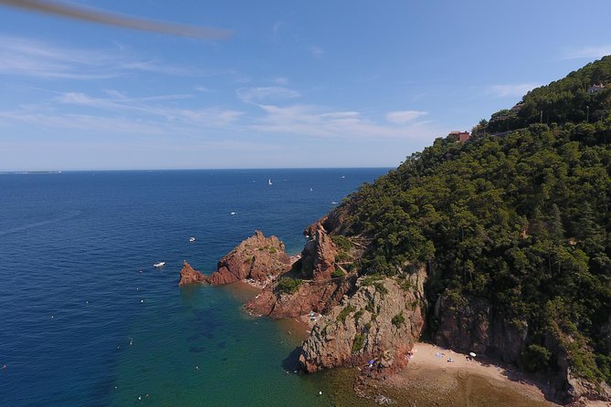 Cruise to Corniche Dor From Cannes - Accessibility Features